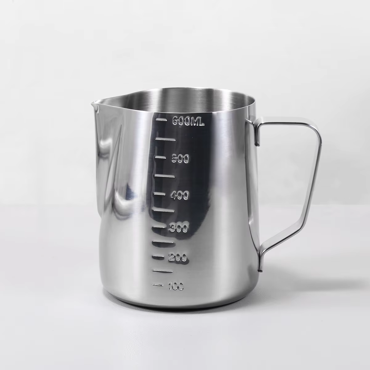 พิชเชอร์ตีฟองนม ETZEL ขนาด 550 มล. สแตนเลส (มีขีดวัด)