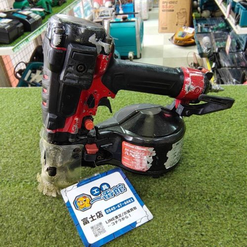 ความมั่งคั่ง) วิดีโอที่มีอยู่ makita Makita 50mm เครื่องตอกตะปูลมแรงดันสูง AN533H พร้อมที่ปัดฝุ่นภายในสีแดงใบเสร็จรับเงินช่างฝีมือนอกสถานที่ OK m703-2-4.5b
