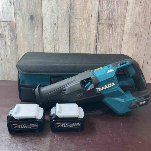 (มือสอง)เลื่อยชักไร้สาย Makita JR002GRDX (ร้าน Higashi Yamato)