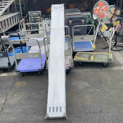 (ไม่ได้ใช้ (สินค้าที่จัดแสดงในร้าน) / รับของที่ร้านเท่านั้น) Hasegawa Slide Stage ประเภทการใช้งานสองด้าน SSF1.0-400 (4.00ม.) (ร้าน Higashi Yamato)