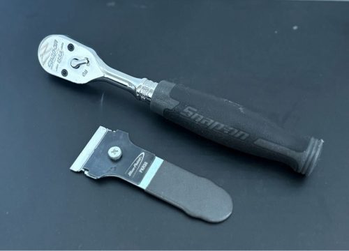Snap-on Ratchet Soft Grip เกียร์ 100 ใหม่ใช้แล้วแทบไม่มีร่องรอยการใช้งานมาพร้อมที่ขูด
